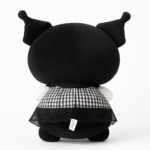 Kuromi büyük boy peluş oyuncak – 40 cm, yumuşak ve sevimli tasarım.